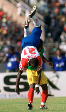 Mali - Liberia. Thomas Kojo, Liberia. Målgest, jubel