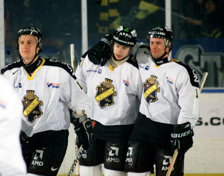 Niklas Anger, AIK gav sitt lag ledningen. Thomas Sjögren,