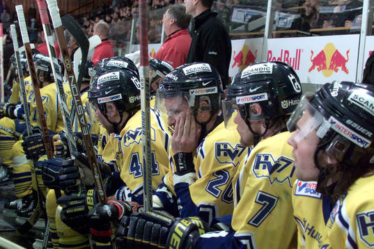Storförlust med 10-4 för HV 71. Deppigt i Hv bådet,