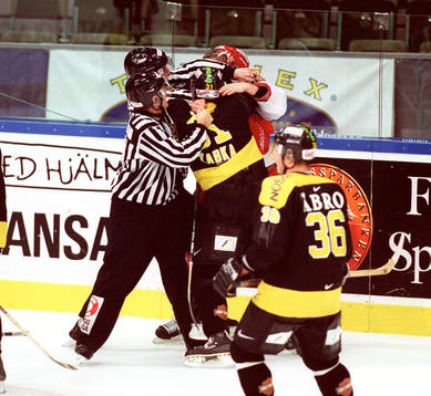 Ishockey, Elitserien, Frölunda - AIK, Bråk, Slagsmål,