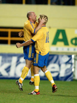 Magnus Svensson och Marcus Allbäck, Sverige. Jubel