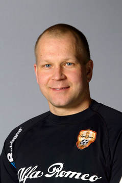 Kaj Eskelinen, Café Opera