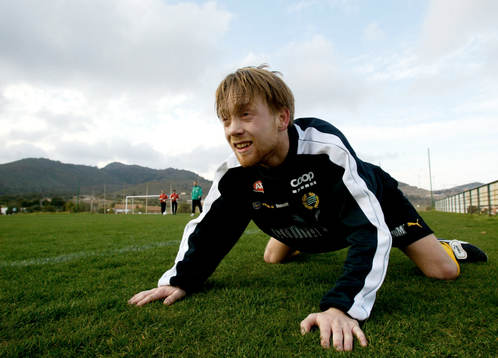 Fredrik Winsnes strechar