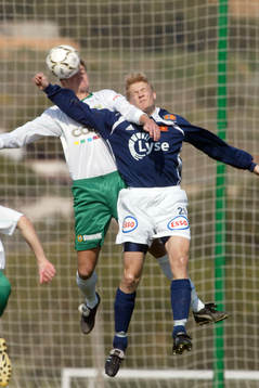 Peter Markstedt, nickduell, armbåge i ansiktet