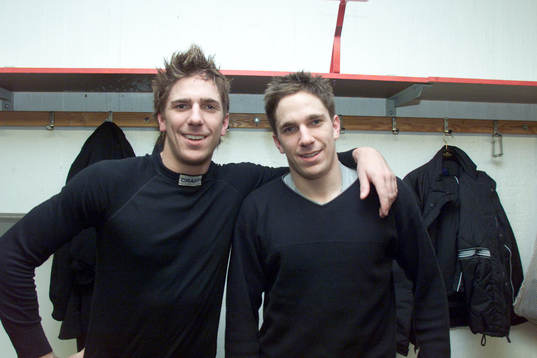 Henrik Lundqvist, målvakt och   Joel Lundqvist, Frölunda.