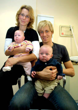 Fotboll, Mattias Asper med sin familj