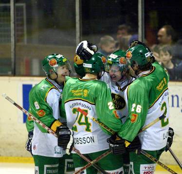 Ishockey, Tingsryd - Bofors, Petter Henning, målskytt,