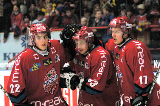 Joakim Lindström, Stefan Öhman och Fredrik Varg, Moodo,