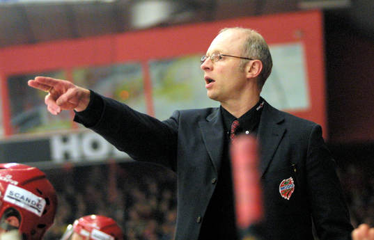Ishockey, Elitserien, Jim Britén, tränare, Modo