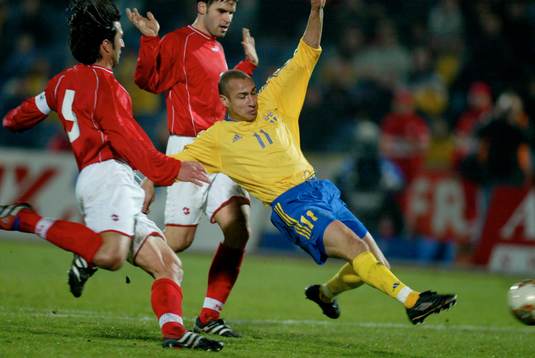 Henrik Larsson, Sverige