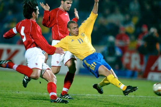 Henrik (Henke) Larsson, Sverige
