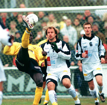 Thomas Juma, Mjällby kom ingen vart mot ett tight Häcken
