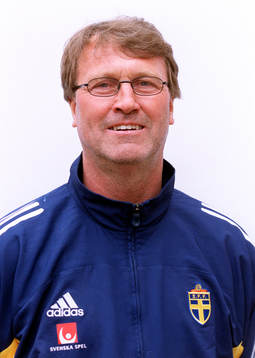 Per Hansson, tränare, Sverige