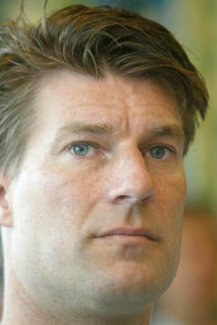 Michael Laudrup, assisterande förbundskapten