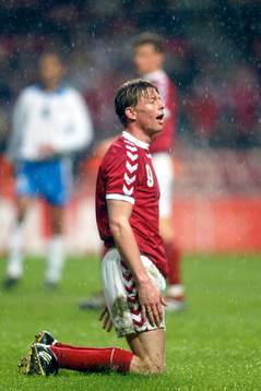 Fotboll, landskamp, Jon Dahl Tomasson, Danmark