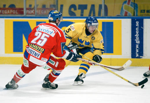 Jan-Axel Alavaara, Sverige
