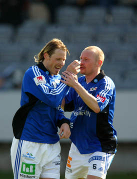 Fotboll, Allsvenskan, Tommy Bergersen och Magnus Svensson,