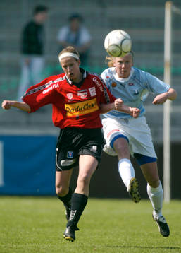 Maria Karlsson, Kenty