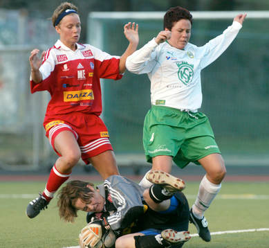 Lena Persson, Hammarby och Pernilla Persson och Sara