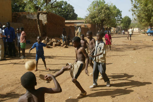 Afrikanska mästerskapen i fotboll i Mali. På Malis gator