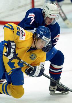 Henrik Zetterberg, Sverige får en tryckare av Jaka