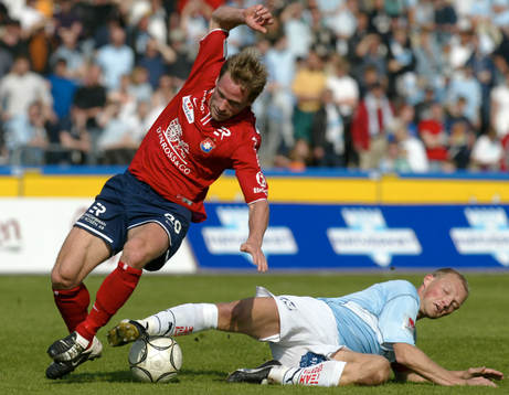 Jörgen Ohlsson stoppar Martin Ulander