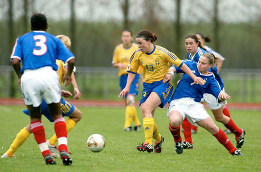 Linda Nöjd, Sverige och Laura Georges, Frankrike