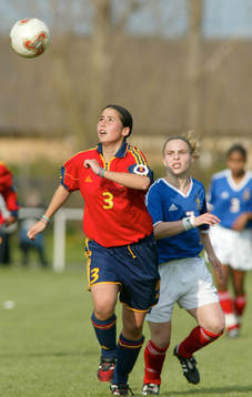 Saioa Gonzalez, Spanien och Elodie Ramos, Frankrike