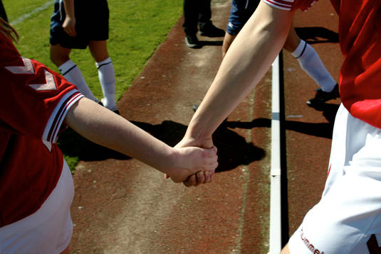 Inmarsch, Danmarks lag, hand i hand