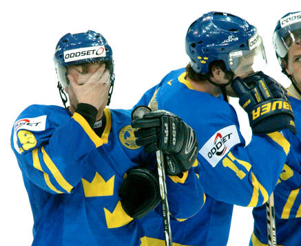 Markus Näslund och Mattias Johansson deppar
