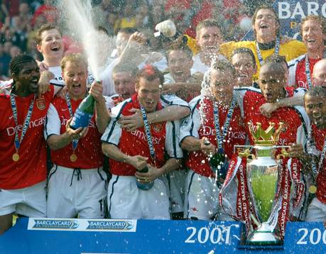 Arsenal, Engelska liga mästare. Dennis Bergkamp med flera