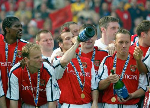 Arsenal, Engelska ligamästare. Champagnen flödade