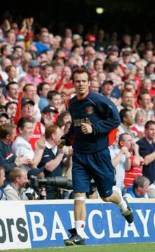Fredrik Ljungberg, Arsenal, fick stående ovationer när