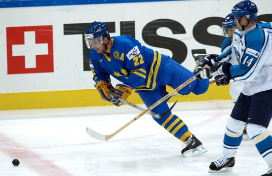 Ulf Dahlen, Sverige