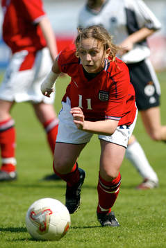 EM, F19, Tyskland - England: Michelle Hickmott, England