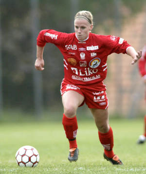 Camilla Uhlander-Nilsson, Alvik