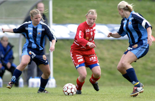 Sofia Simonsson, Alvik och Johanna Ahola och Jessika Sundh,