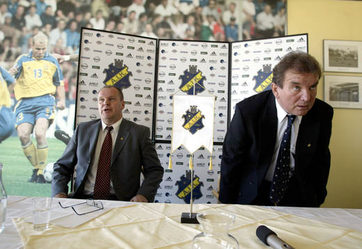 Sanny Åslund och Dusan Uhrin, tränare, AIK