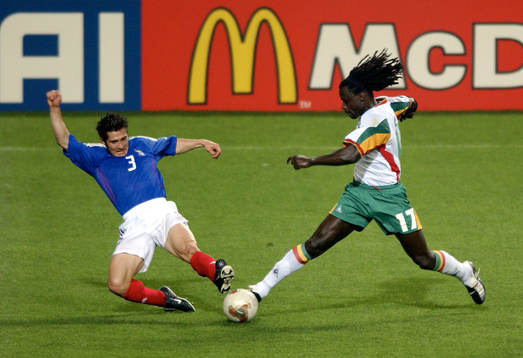 Bixente Lizarazu, Frankrike och Ferdinand Coly, Senegal