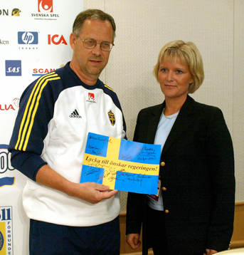 Ulrika Messing, idrottsminister och Lars Lagerbäck, Sverige