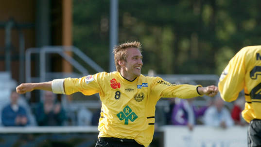 Mattias Rosén, Mjällby, jublar (jubel)