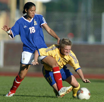 Josefine Öqvist, Sverige och Hoda Lattaf, Frankrike