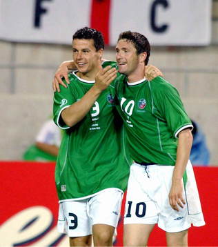 Ian Harte och Robbie Keane, Irland jublar