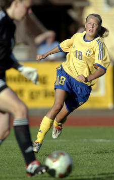 Josefine Öqvist, Sverige