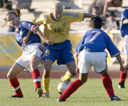 Josefone Öqvist, Sverige och Emilie Dos Santos, Frankrike