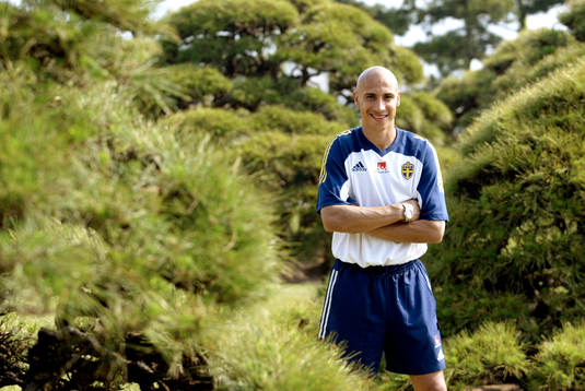 Henrik Larsson (Henke Larsson), Sverige