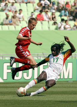 Jesper Gronkjaer, Danmark utmanas av  Ferdinand Diop,