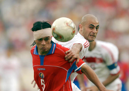 Hasan Sas, Turkiet och Gilberto Martinez, Costa Rica
