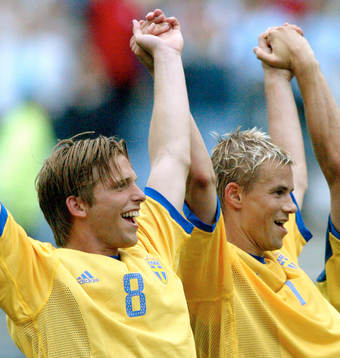 Anders Svensson och Niclas Alexandersson, Sverige jublar