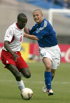 Shinji Ono, Japan och Hatem Trabelsi